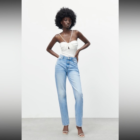 COPY - Zara High Rise Straight Mid Blue Jeans - Picture 1 of 5